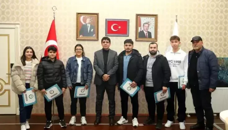 Iğdır Üniversitesi Masa Tenisi Takımlarından Büyük Başarı