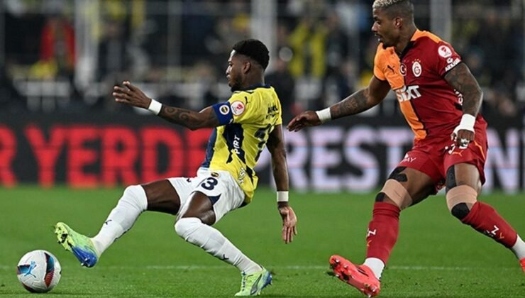 Derbide sakatlık şoku! Yıldız futbolcu oyuna devam edemedi