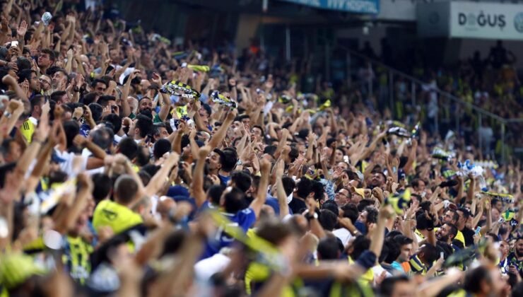 Fenerbahçeliler takımın başına o ismin geçmesini istiyor