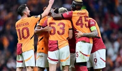 Galatasaray’da 3 yıldız, Samsunspor kadrosundan çıkarıldı