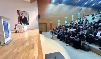 Ağrı İbrahim Çeçen Üniversitesi’nde Fotoğraf Sanatı Üzerine Etkinlik